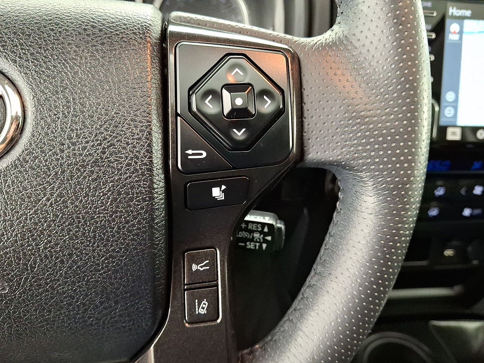 Certified 2020 Toyota 4Runner TRD Pro AWD/4WD image 10
