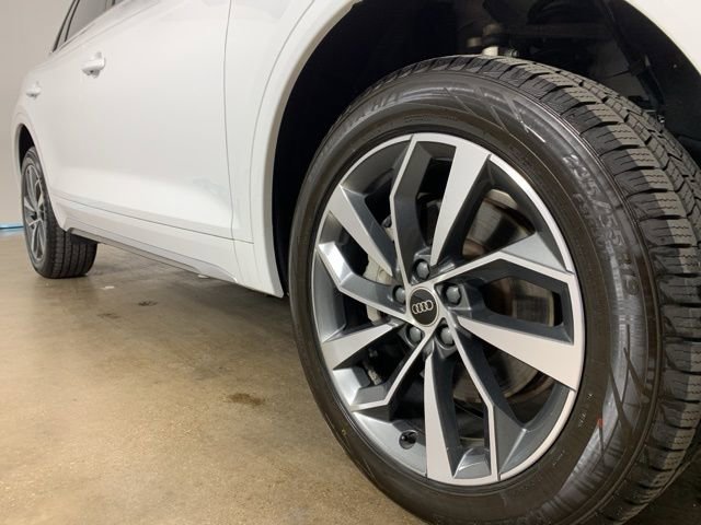 Used 2023 Audi Q5 2.0T Premium Plus image 6