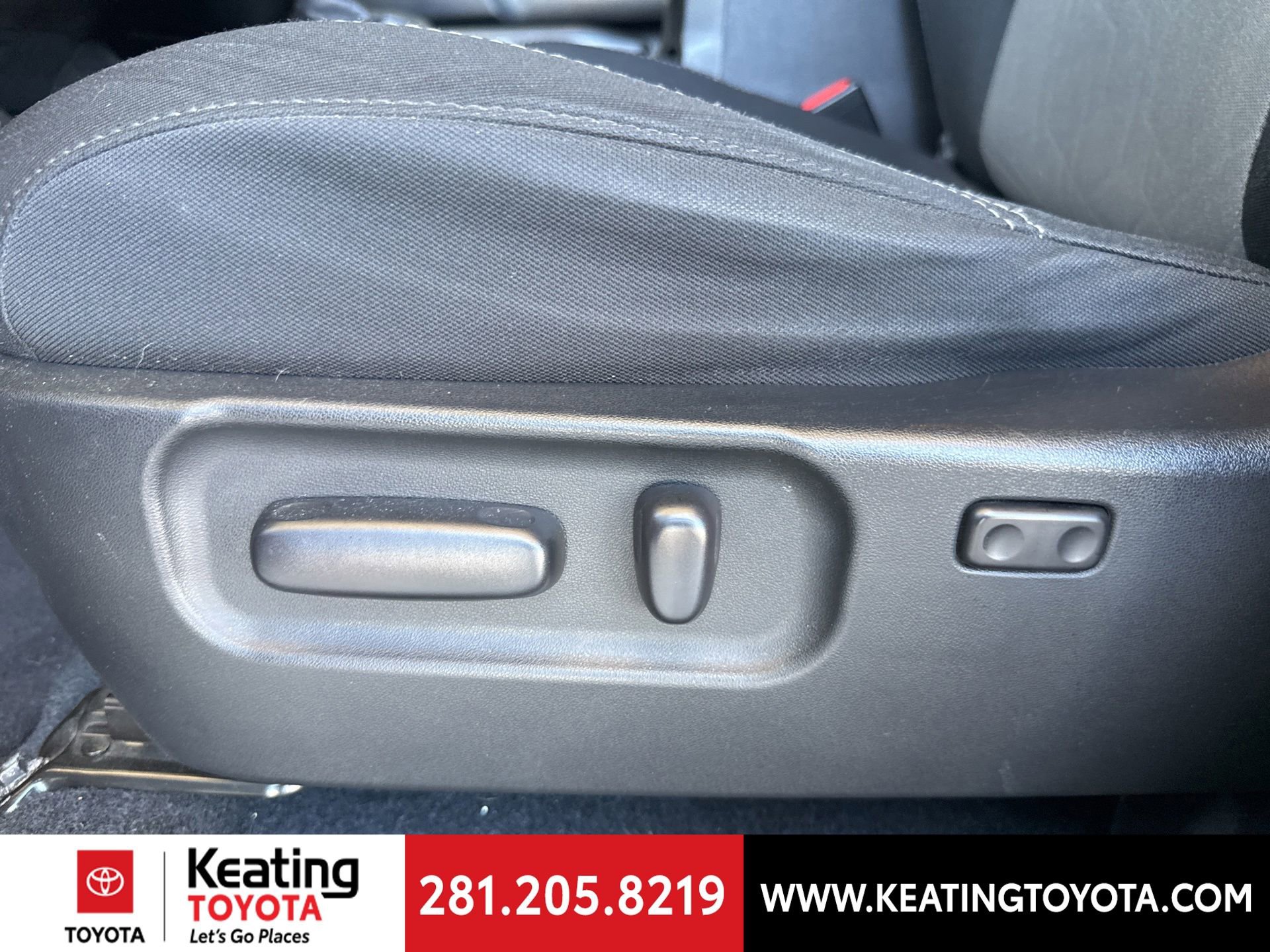 Used 2021 Toyota Tacoma TRD Sport w/ Technology Package RWD image 14