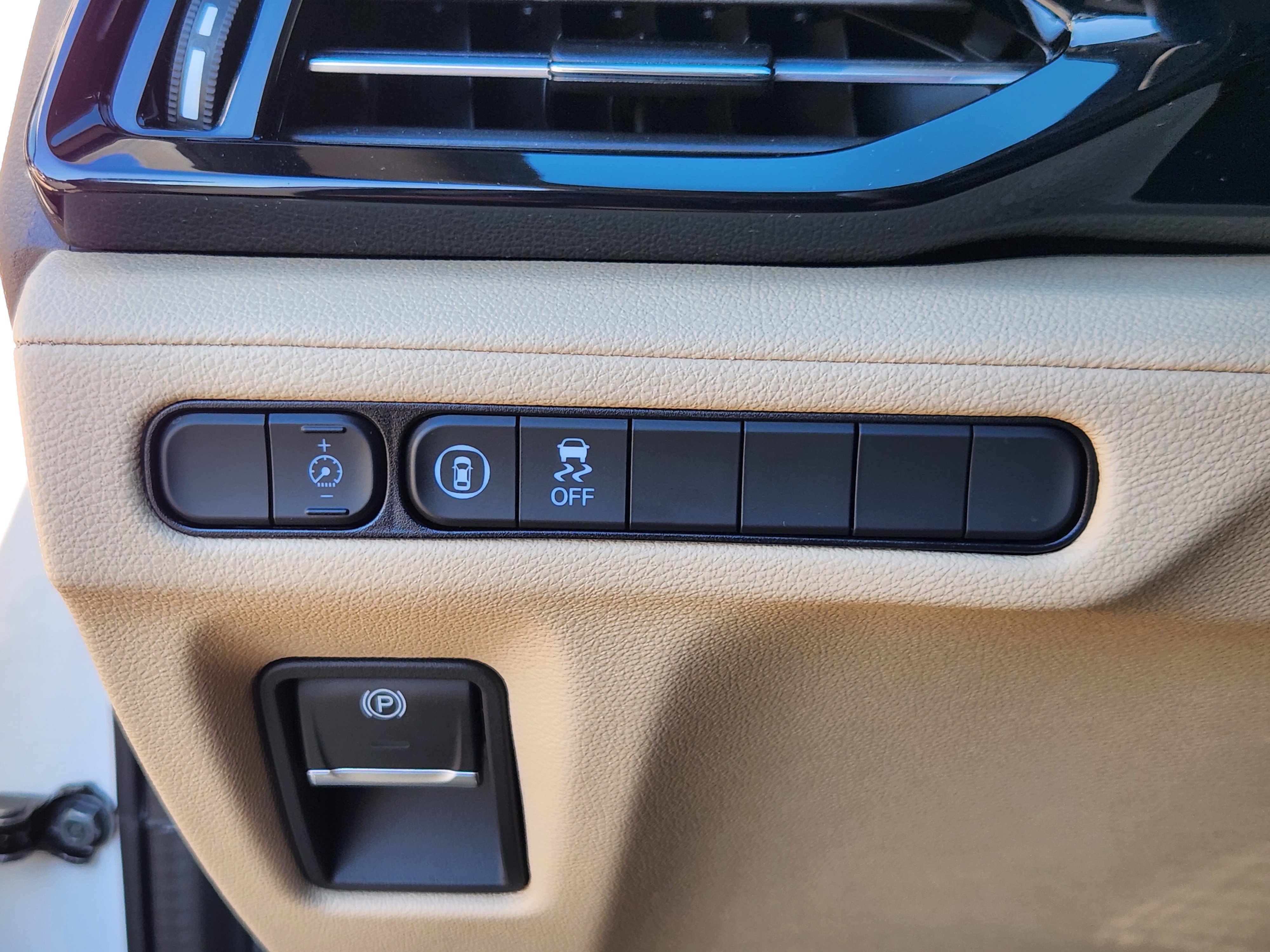 Certified 2026 Acura MDX SH-AWD image 28