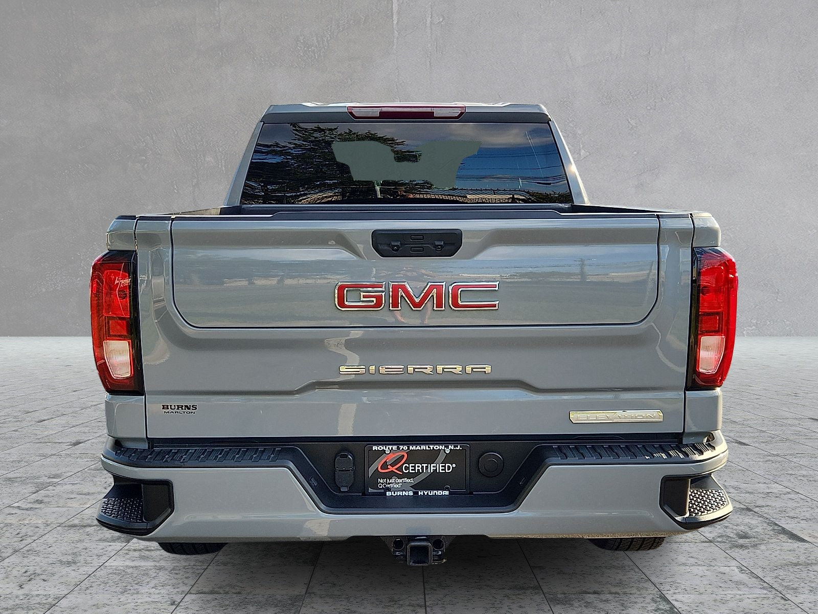 Used 2024 GMC Sierra 1500 Elevation AWD/4WD image 5