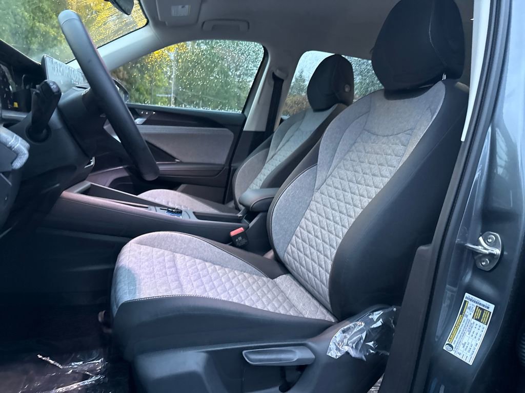 New 2025 Volkswagen Tiguan S image 3