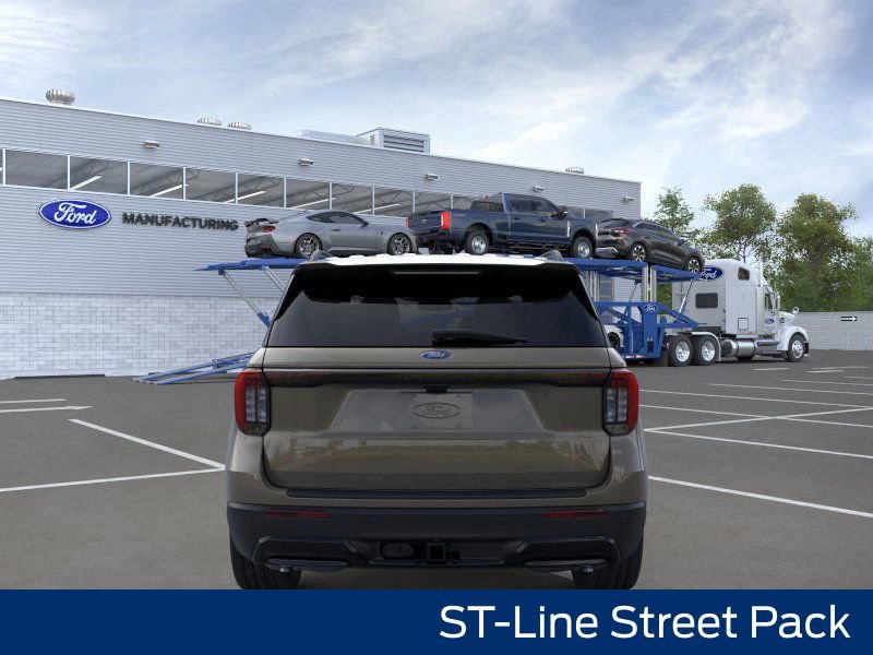 New 2026 Ford Explorer ST-Line w/ ST-Line Street Pack image 7