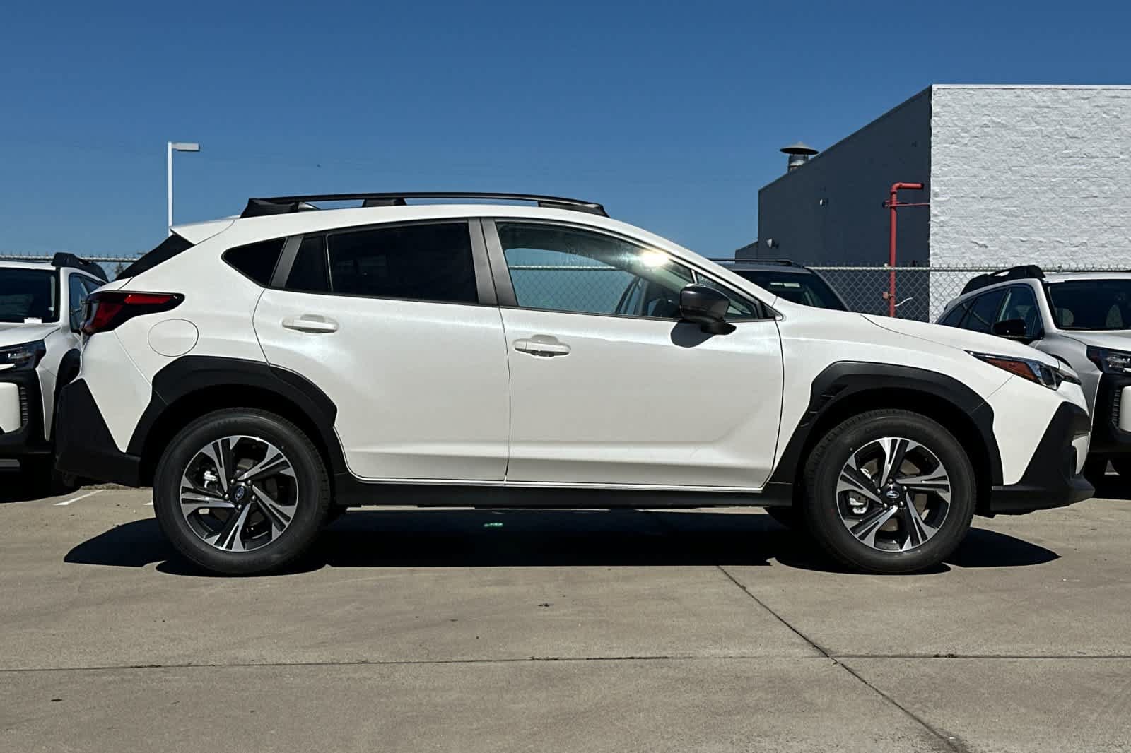 New 2026 Subaru Crosstrek 2.5i Premium AWD/4WD image 2