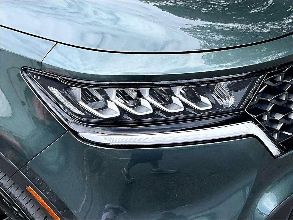 Used 2023 Kia Sorento S w/ Panoramic Sunroof Package AWD/4WD image 32