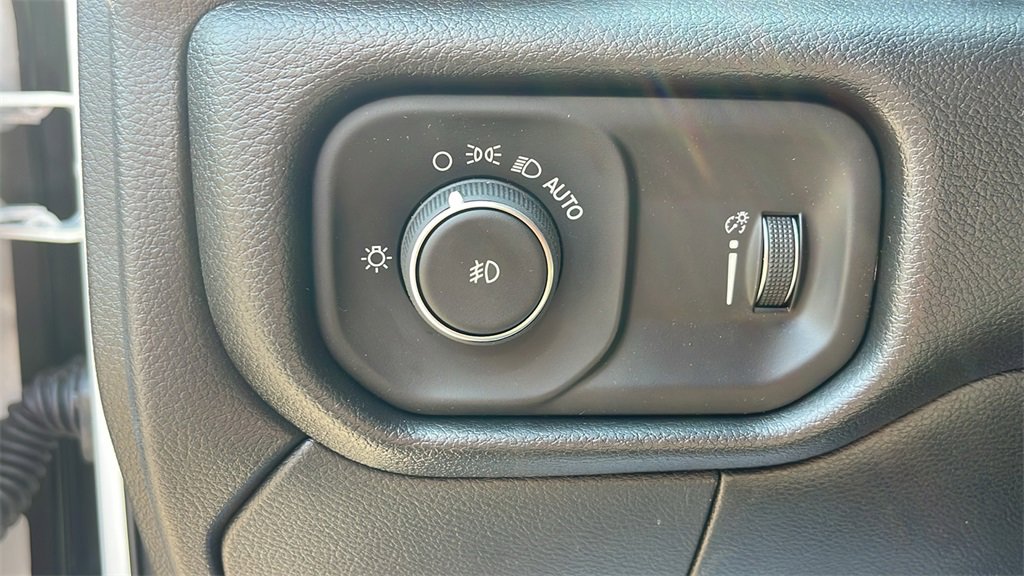 New 2026 RAM 3500 Tradesman image 18