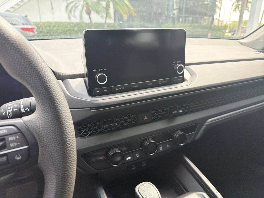 Certified 2023 Honda Accord EX image 24