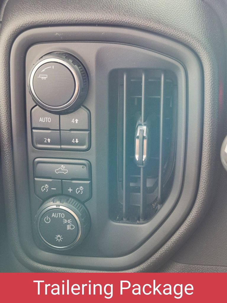 Certified 2024 Chevrolet Silverado 1500 Custom Trail Boss w/ LPO, Dark Essentials Package AWD/4WD image 15