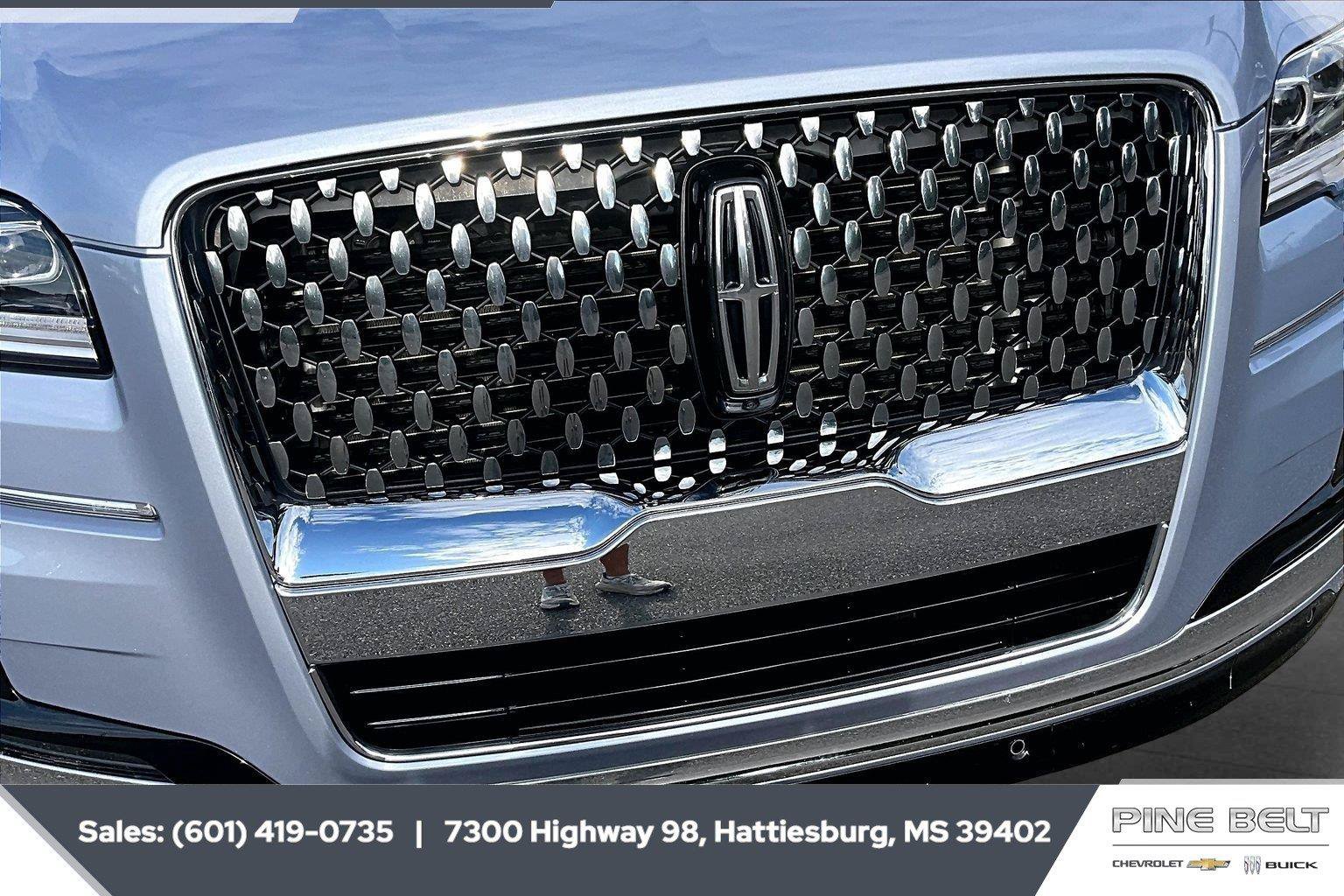 Used 2024 Lincoln Navigator Black Label AWD/4WD image 22