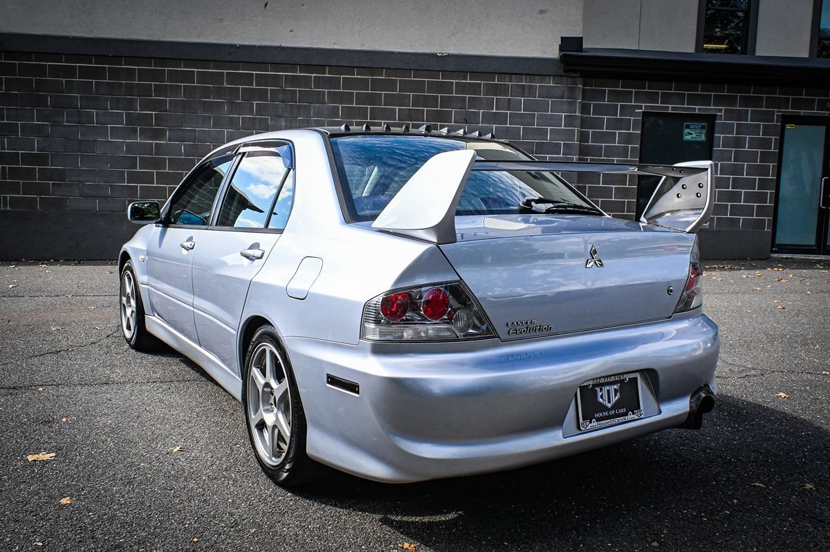 Used 2005 Mitsubishi Lancer Evolution AWD/4WD image 7