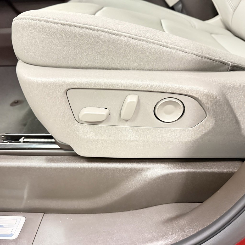 New 2026 GMC Sierra 2500 SLT image 25