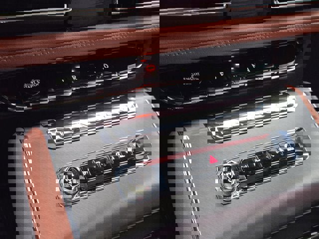 Used 2025 Lincoln Aviator Reserve w/ Equipment Group 201A image 28