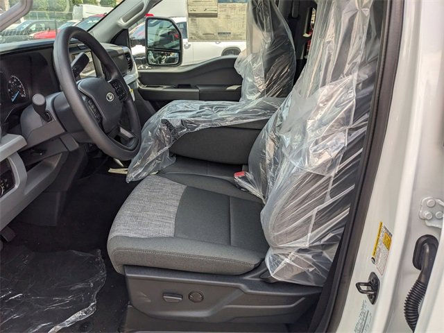 New 2025 Ford F350 XLT w/ Snow Plow Prep Package image 7