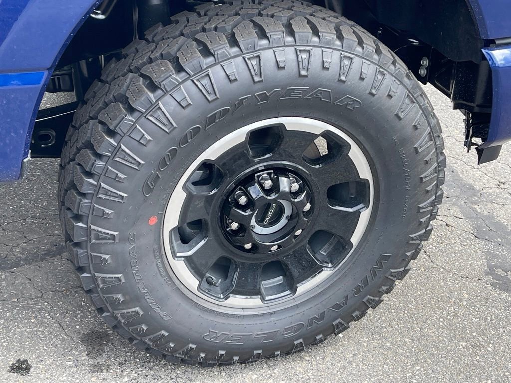 New 2026 Ford F250 Platinum w/ Tremor Off-Road Package AWD/4WD image 27