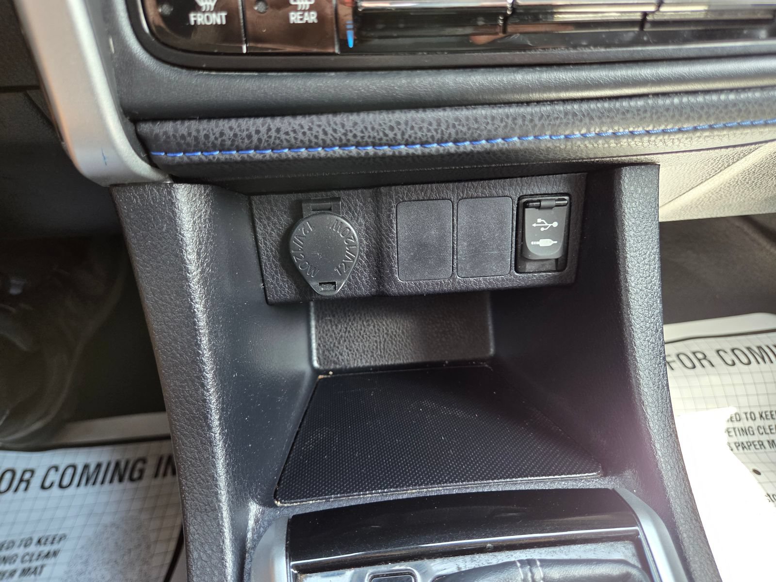 Used 2019 Toyota Corolla SE FWD image 34