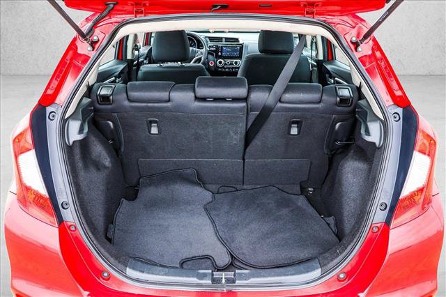 Used 2018 Honda Fit EX image 23
