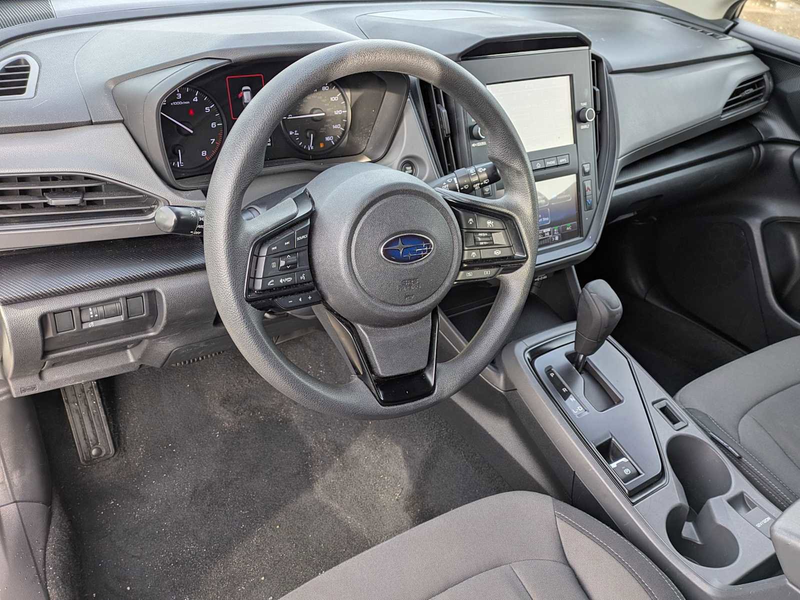 Used 2024 Subaru Crosstrek 2.0i image 2