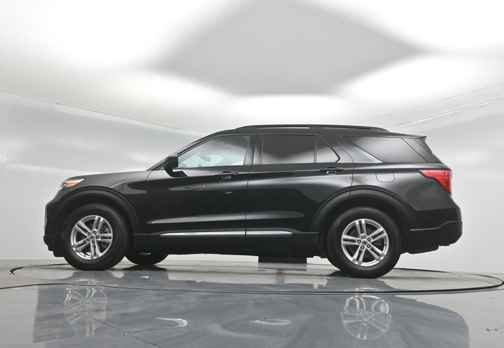 Certified 2022 Ford Explorer XLT image 56