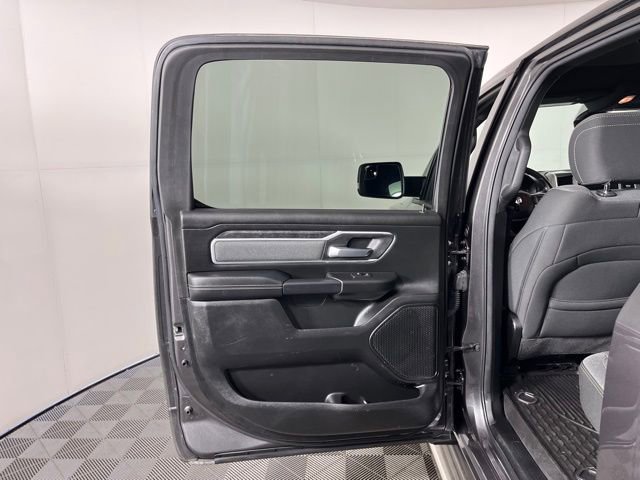 Used 2022 RAM 1500 Big Horn AWD/4WD image 36
