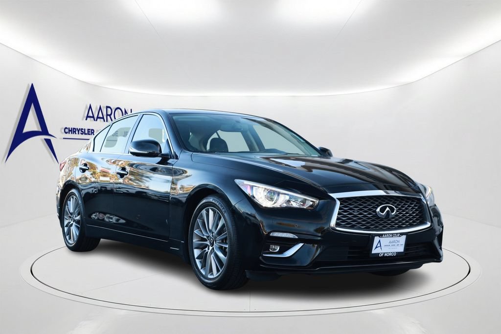 Used 2024 INFINITI Q50 Luxe w/ Cargo Package RWD image 3