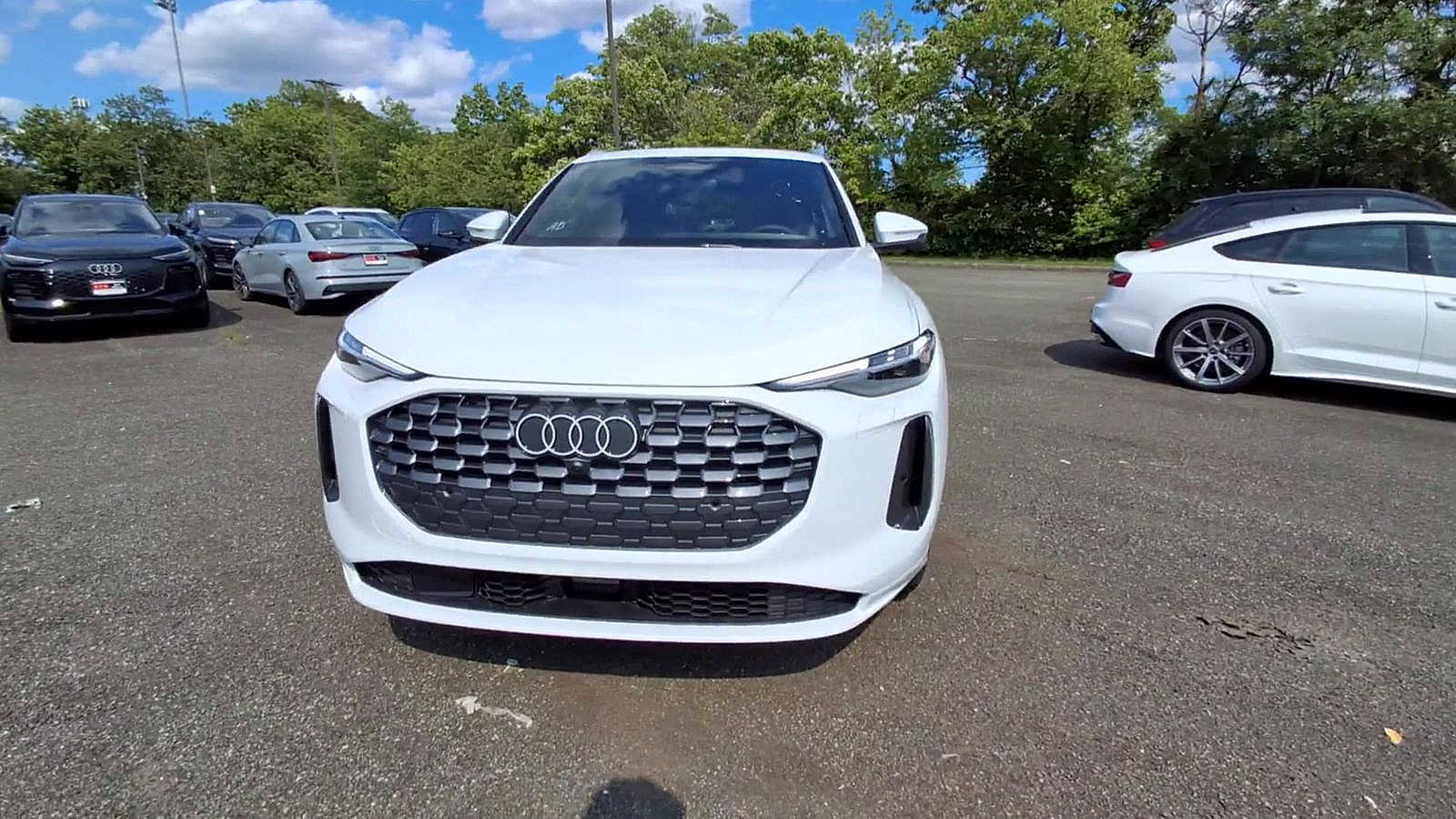 New 2025 Audi Q5 Premium Plus image 3