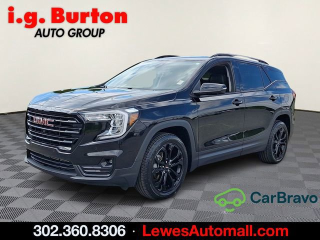 Certified 2022 GMC Terrain SLT w/ Infotainment Package II AWD/4WD image 3
