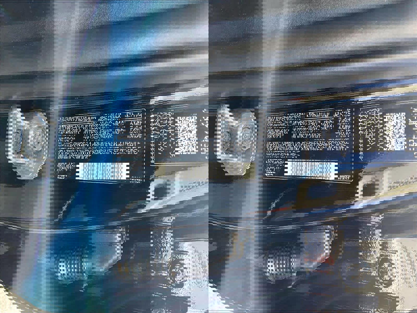 New 2026 Volvo EX30 Cross Country Ultra w/ Protection Package Premier image 36