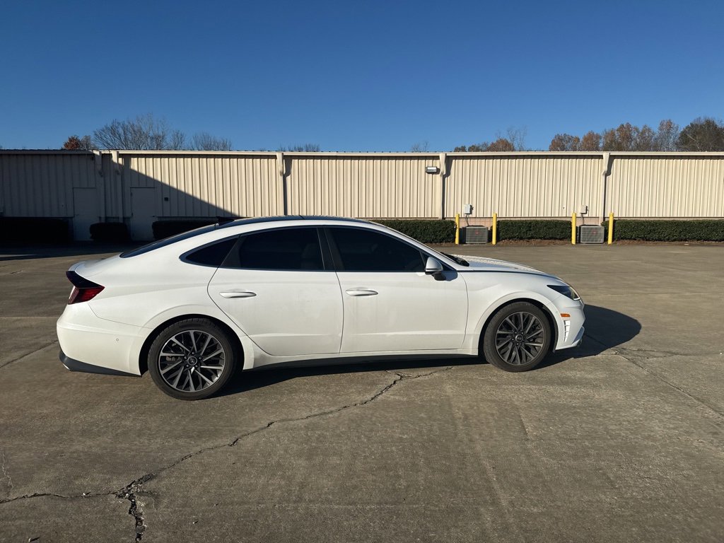 Used 2023 Hyundai Sonata Limited w/ Cargo Package image 14