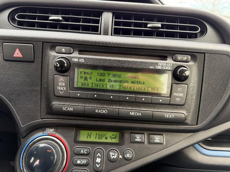 Used 2013 Toyota Prius C Two image 13