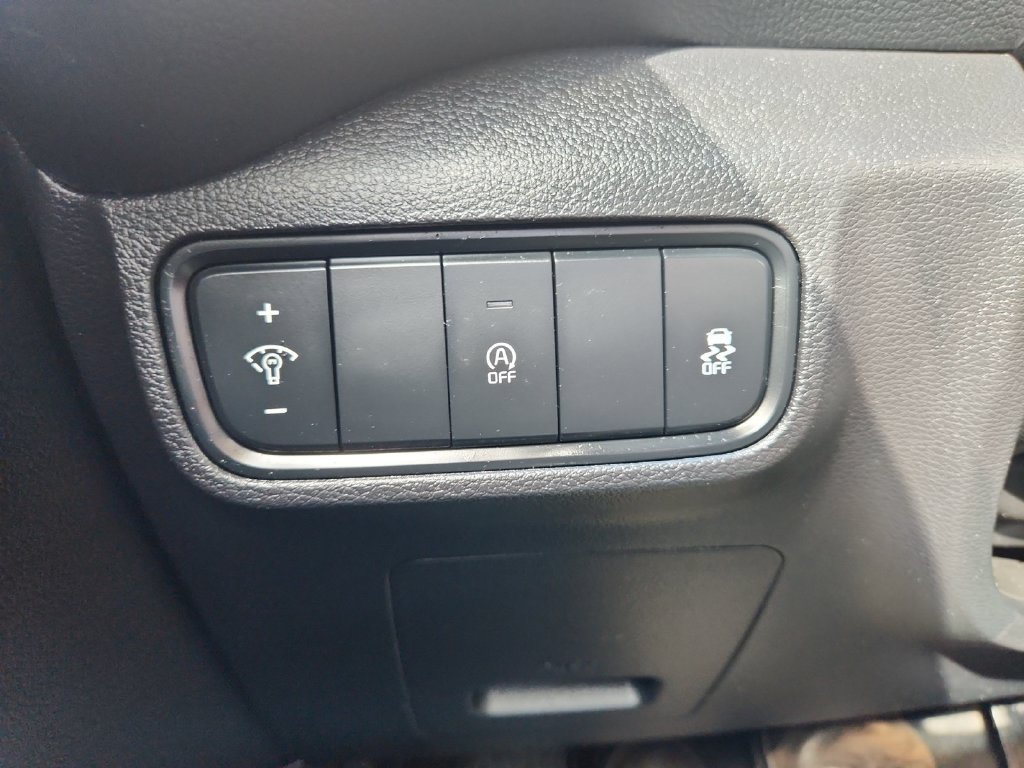 Used 2020 Kia Soul LX FWD image 27