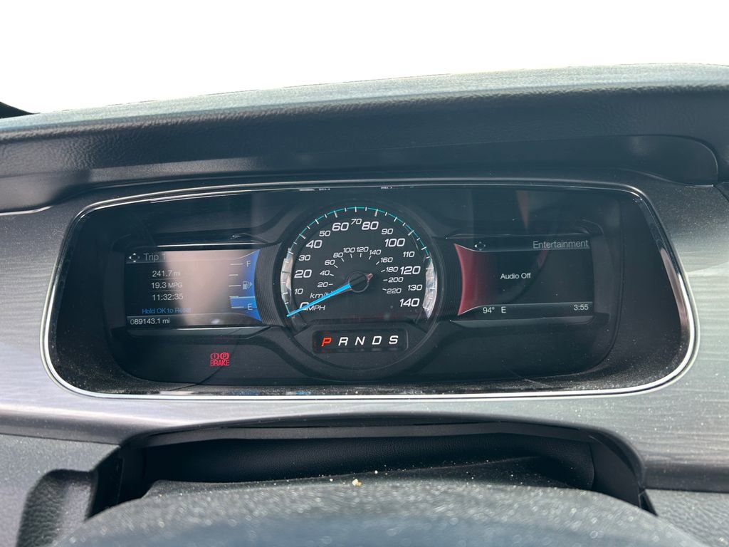 Used 2018 Ford Taurus SEL w/ Equipment Group 201A FWD image 20