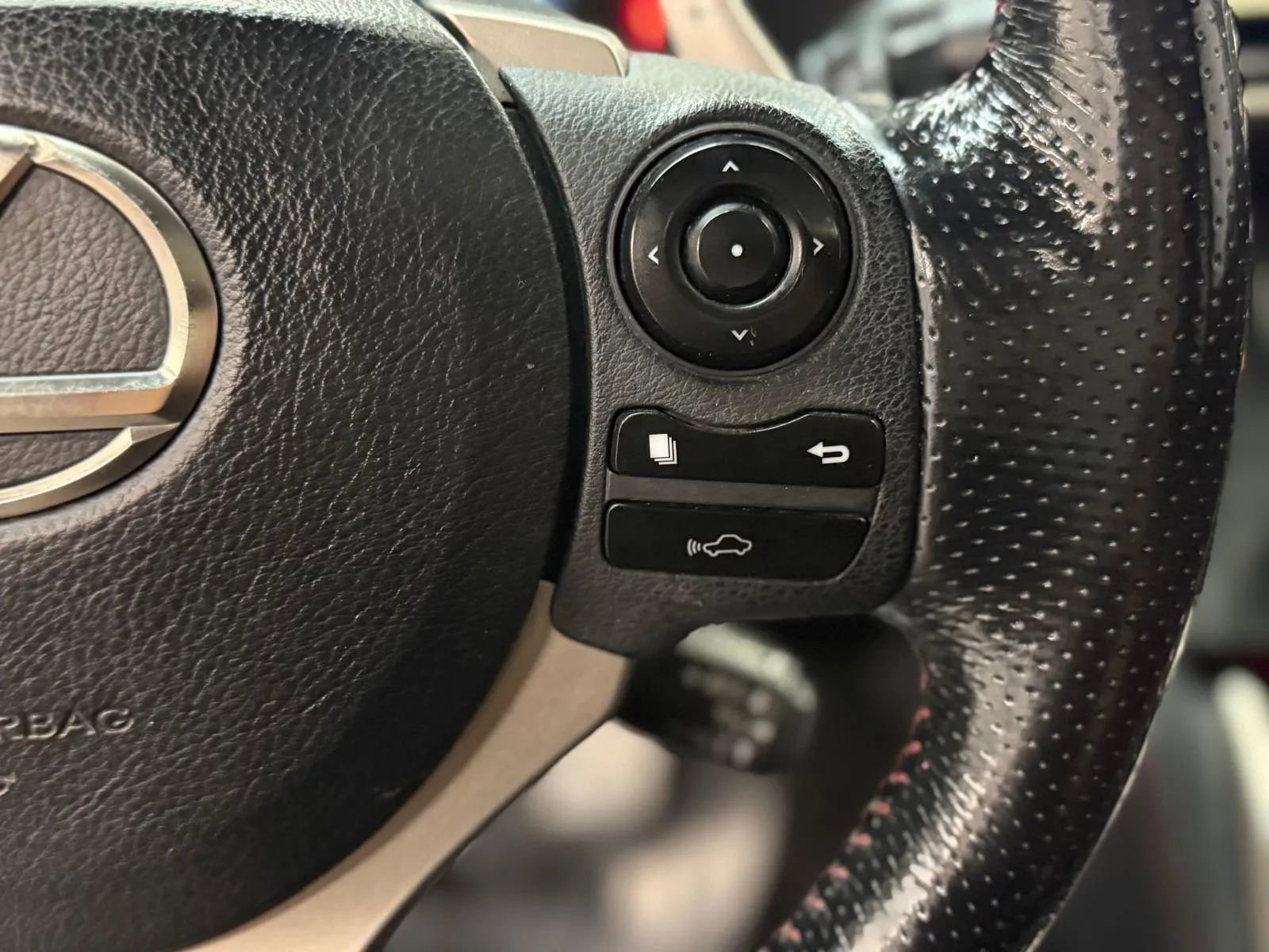 Used 2016 Lexus IS 300 AWD w/ F Sport Package image 20