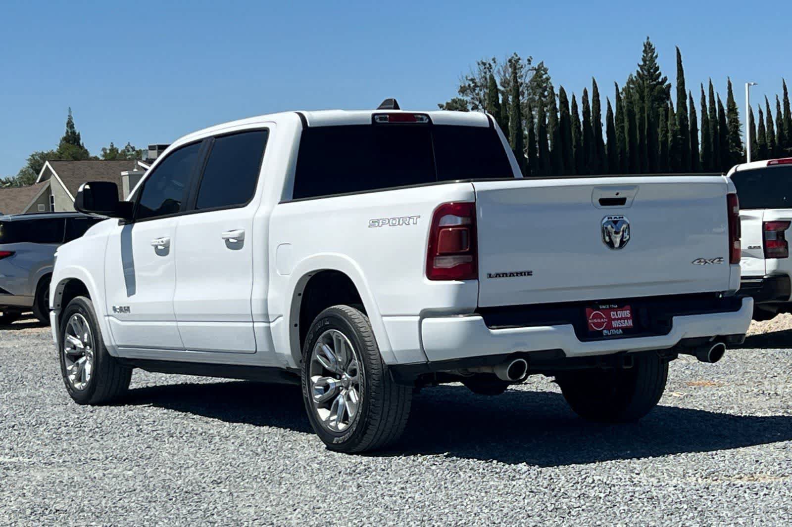 Used 2021 RAM 1500 Laramie AWD/4WD image 7