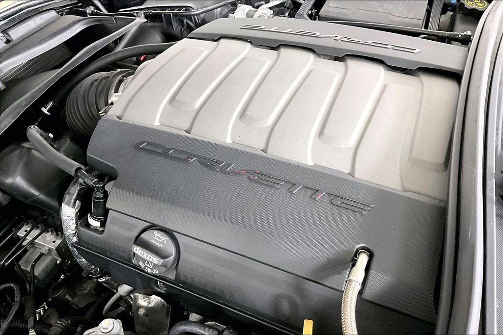 Used 2017 Chevrolet Corvette Stingray Coupe w/ 1LT image 26