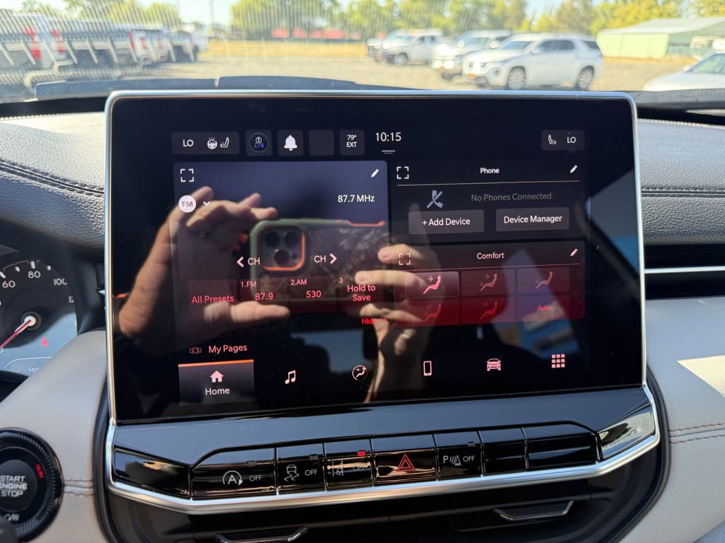 Used 2024 Jeep Compass Limited image 12