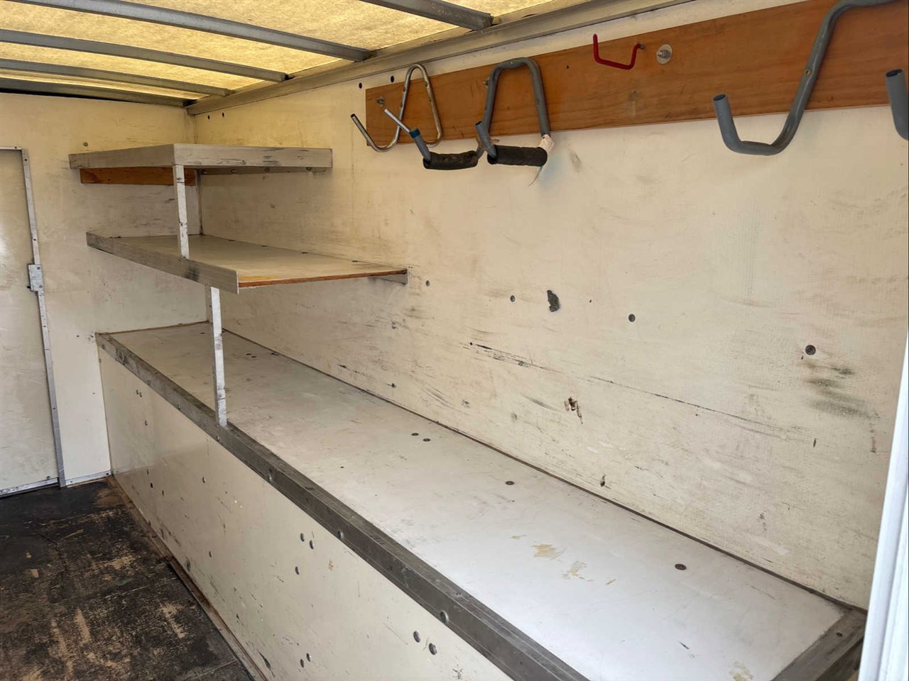 Used 2017 GMC Savana 3500 image 13