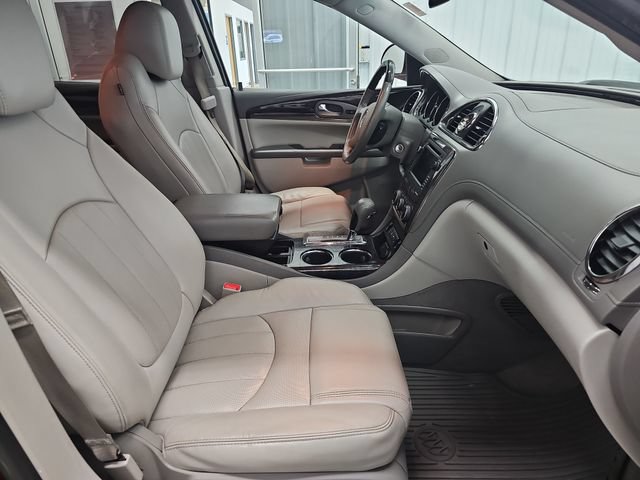 Used 2017 Buick Enclave Leather w/ Trailering Package AWD/4WD image 28