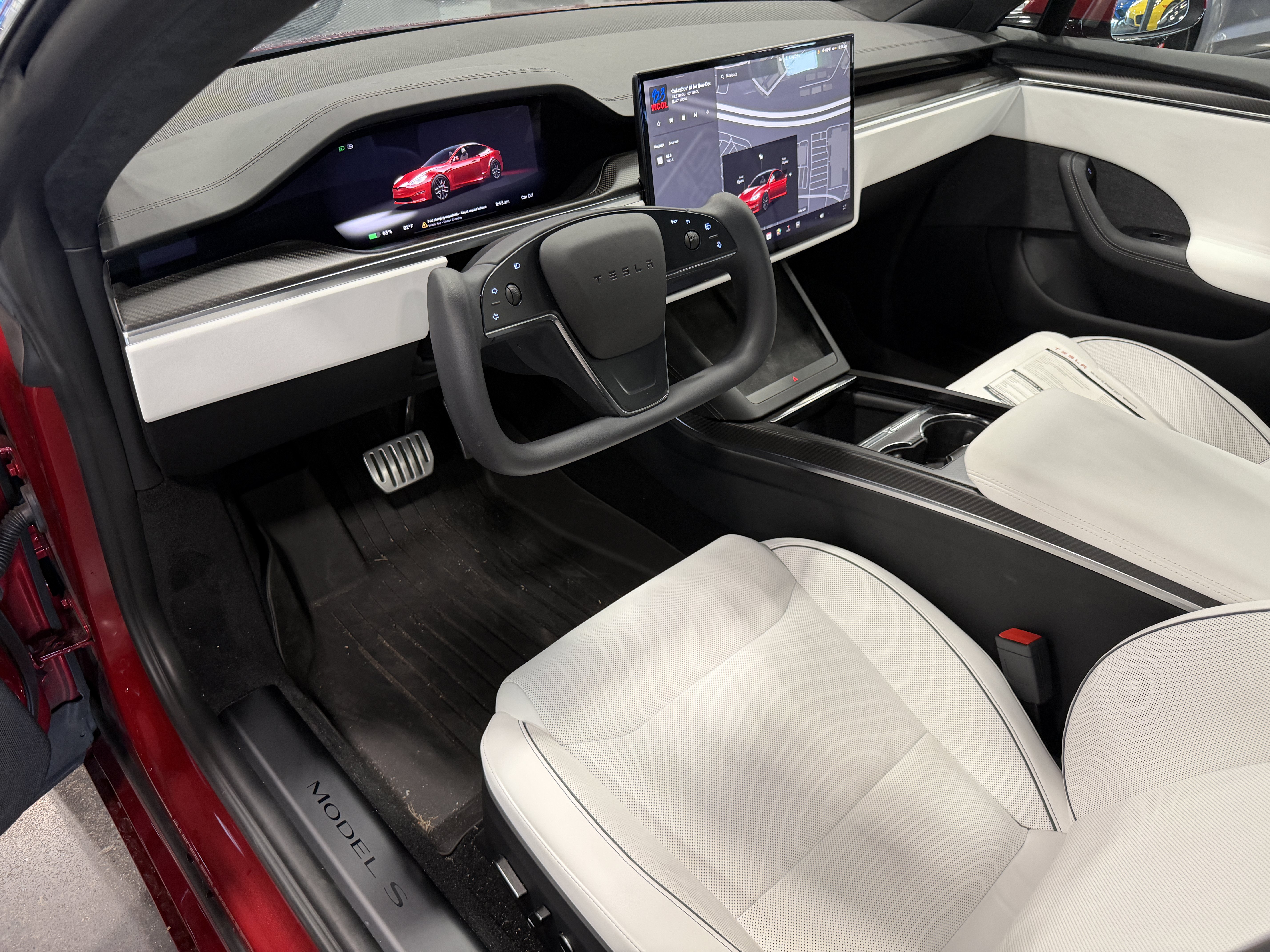 Used 2023 Tesla Model S Plaid AWD/4WD image 10