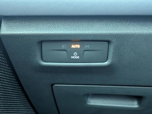 New 2026 Volkswagen Tiguan SE R-Line image 15