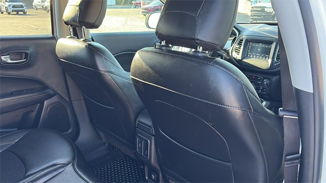 Used 2020 Jeep Compass Latitude w/ Cold Weather Group image 24