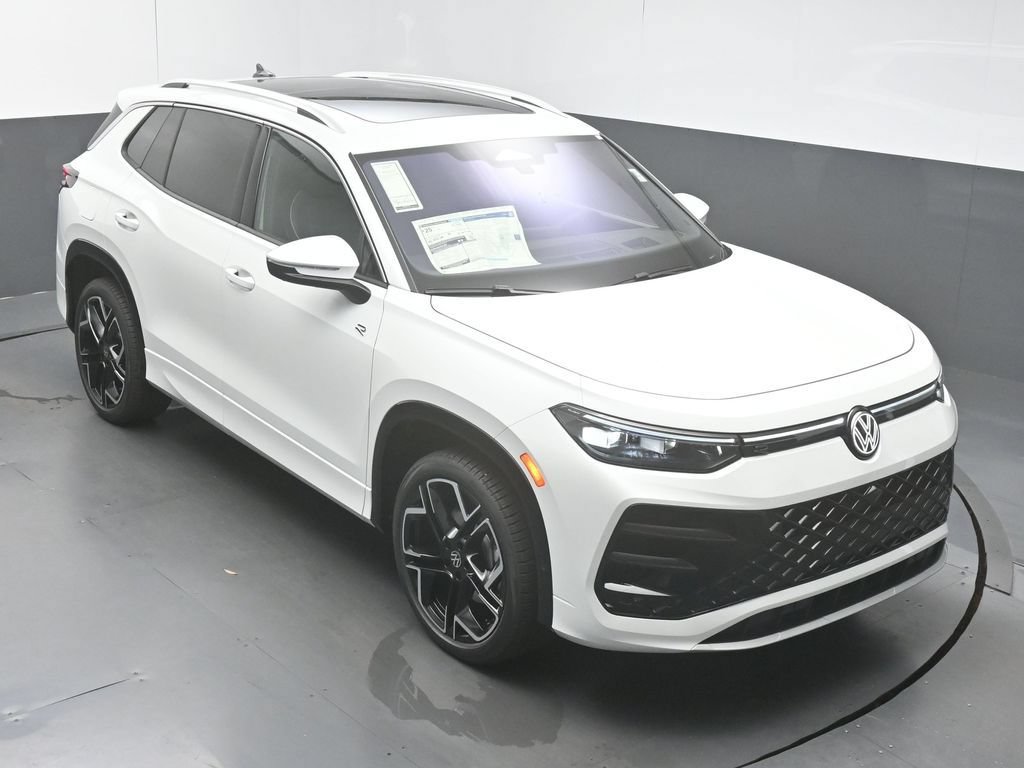 New 2026 Volkswagen Tiguan SEL R-Line AWD/4WD image 43