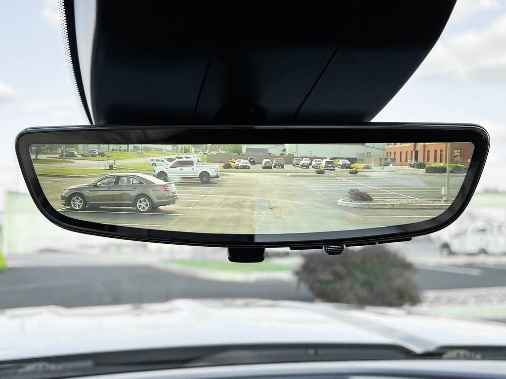 Used 2024 GMC Sierra 2500 Denali Ultimate w/ Max Trailering Package image 9