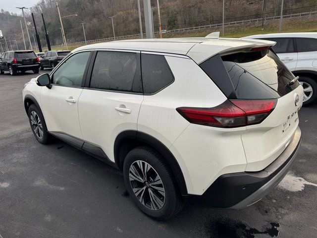 Used 2023 Nissan Rogue SV image 8