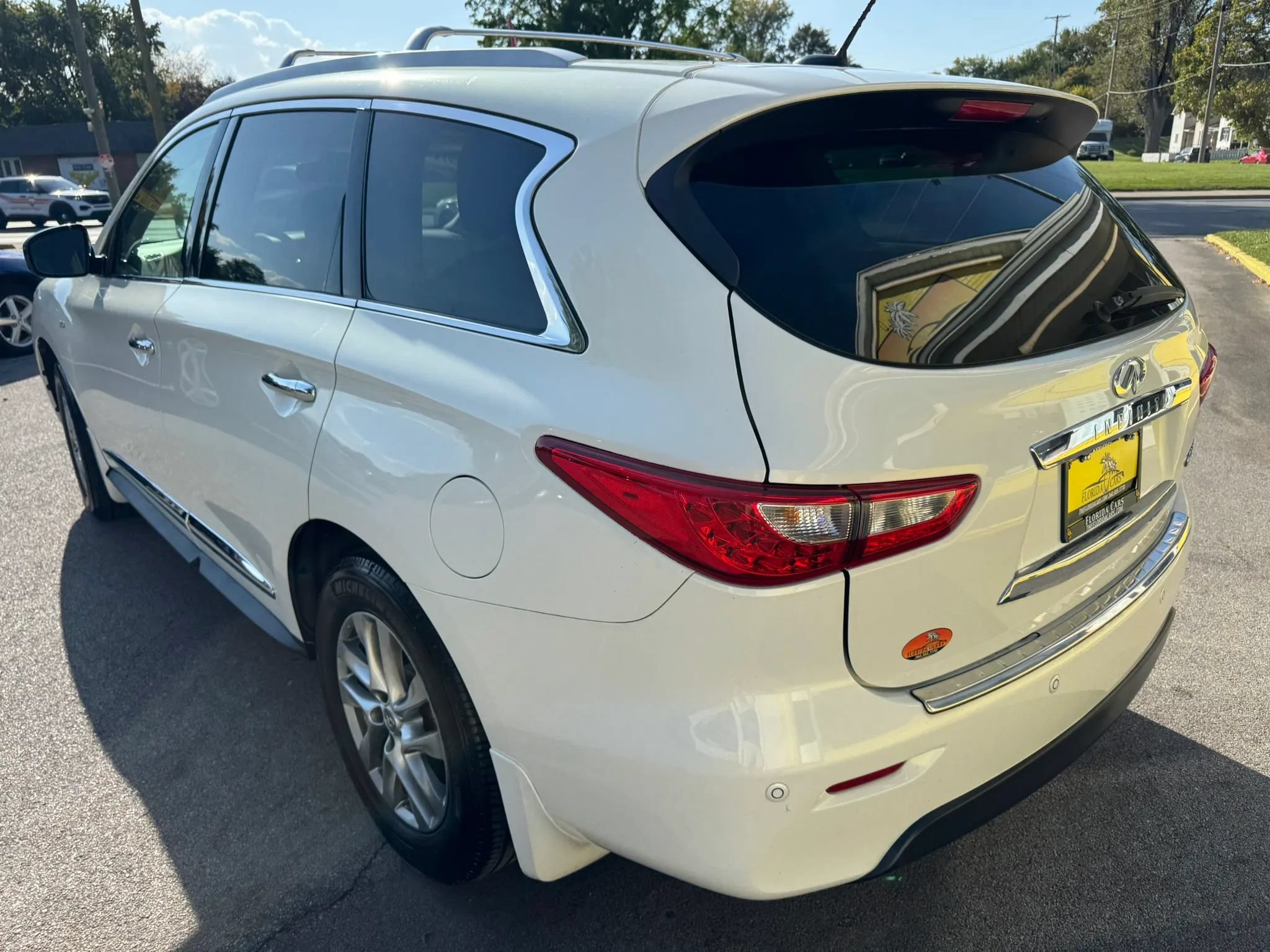 Used 2014 INFINITI QX60 Luxe w/ Premium Plus Package AWD/4WD image 6