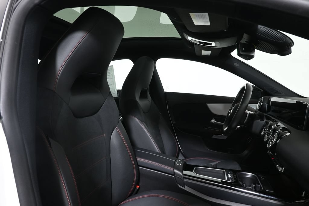 Certified 2024 Mercedes-Benz CLA 250 4MATIC image 30