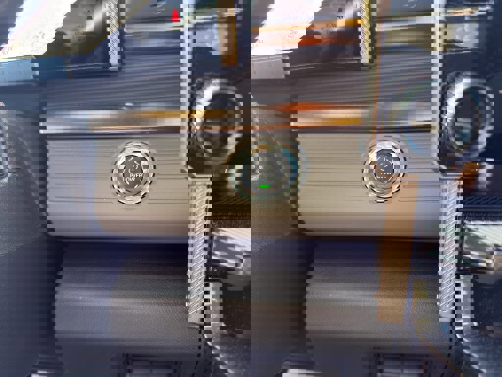 New 2025 GMC Hummer EV 2X image 21