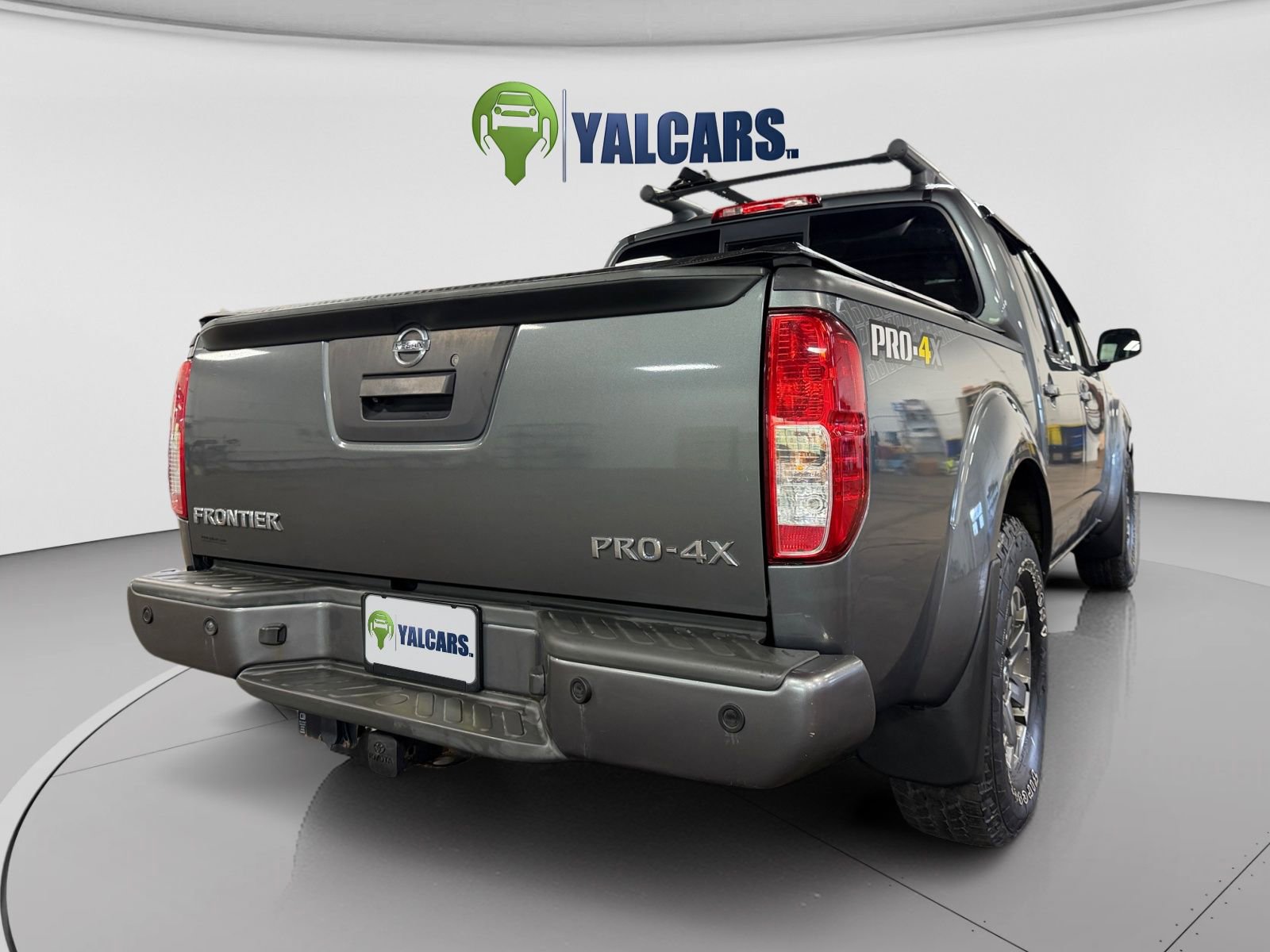 Used 2016 Nissan Frontier PRO-4X w/ Pro-4x Luxury Package AWD/4WD image 10