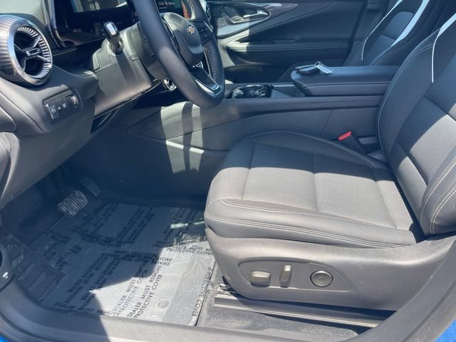 Used 2024 Chevrolet Blazer EV LT AWD/4WD image 5