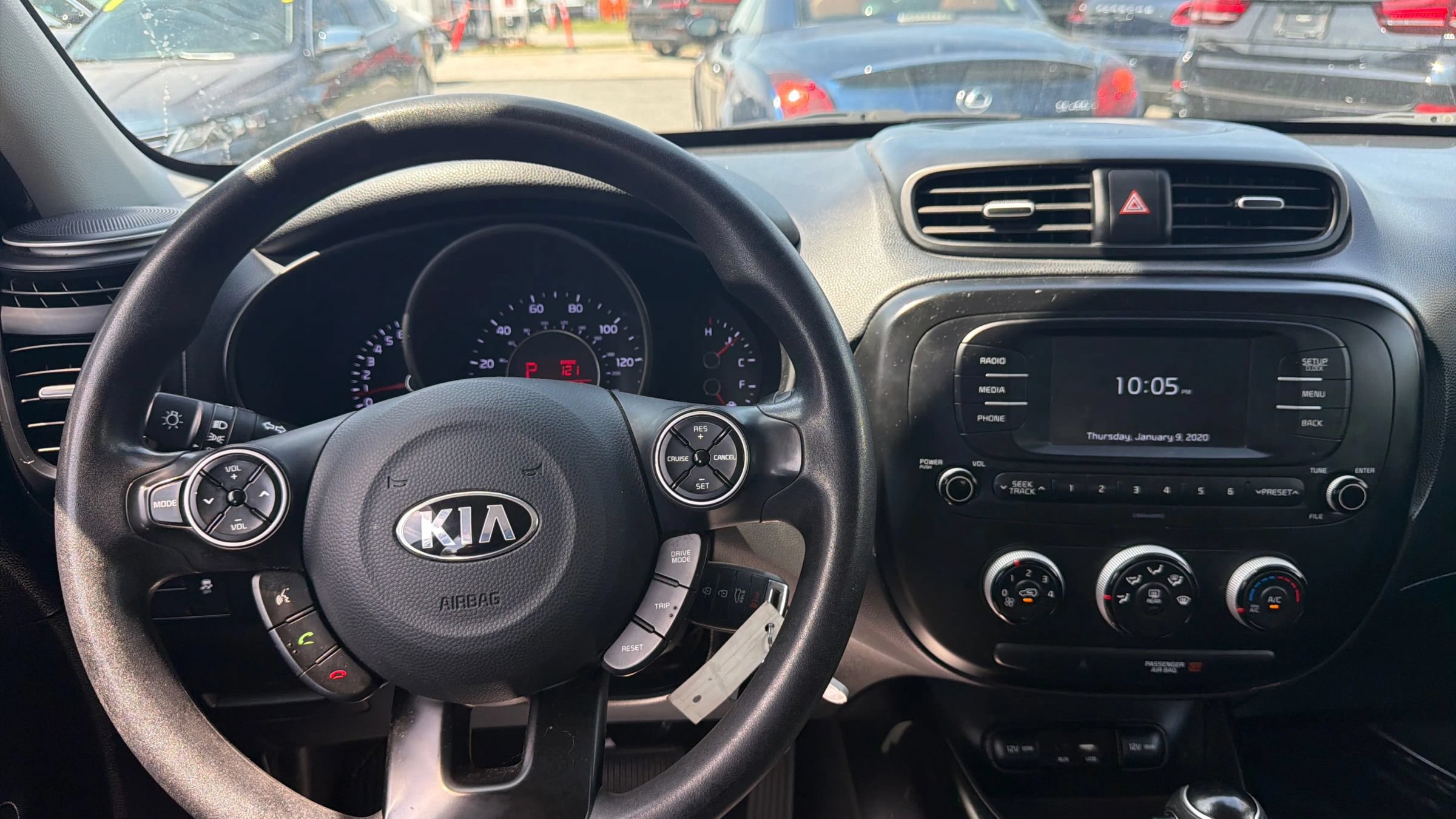 Used 2018 Kia Soul FWD image 21