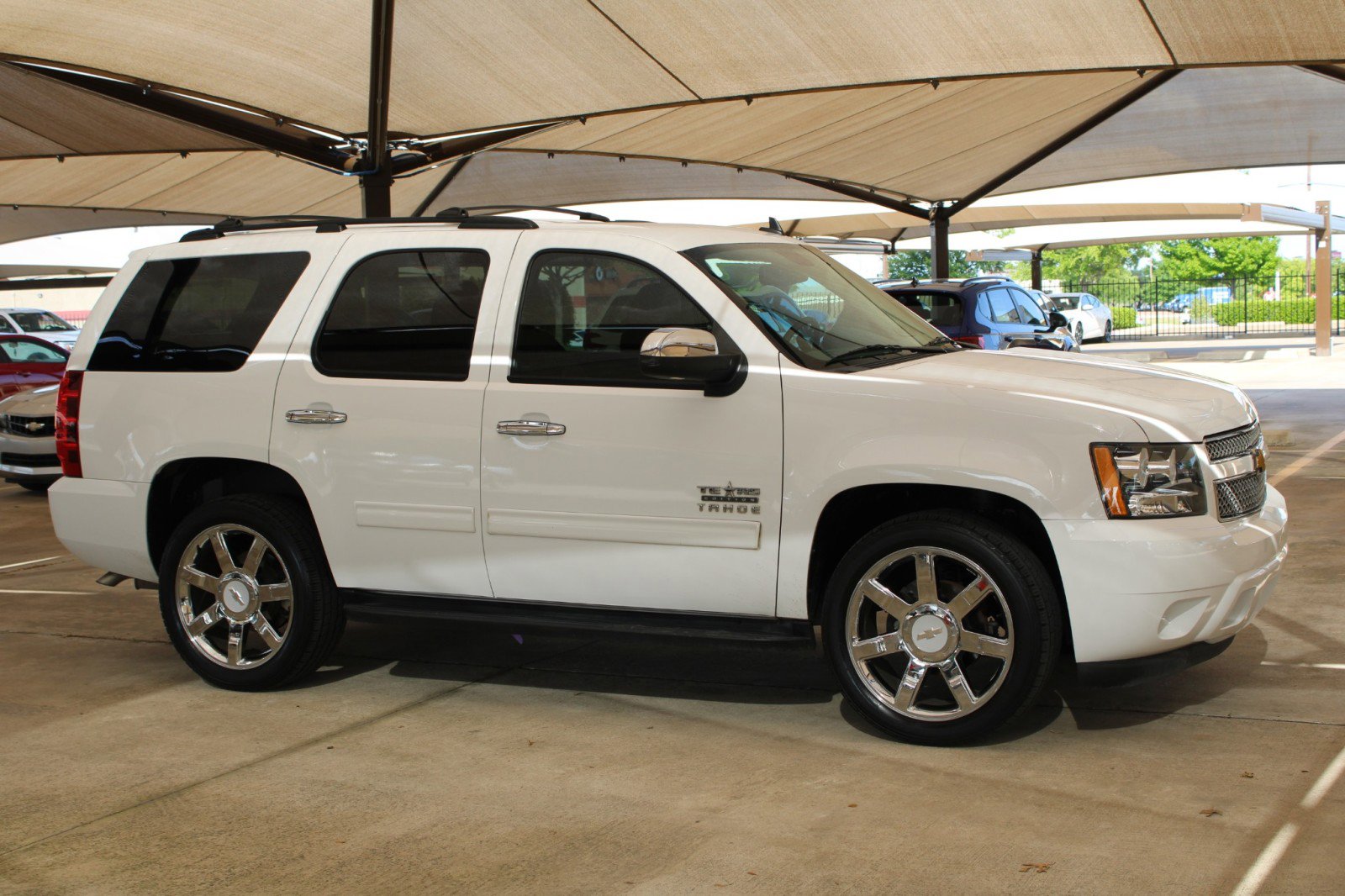 Used 2013 Chevrolet Tahoe LS w/ Texas Edition image 13